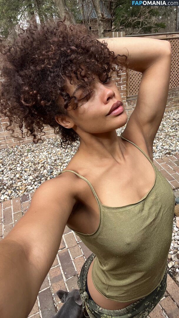 Caitlyn Mwenifumbo / bby_cai / bbycai_ / caitlyn angenile Nahý OnlyFans  Uniklá fotka #4