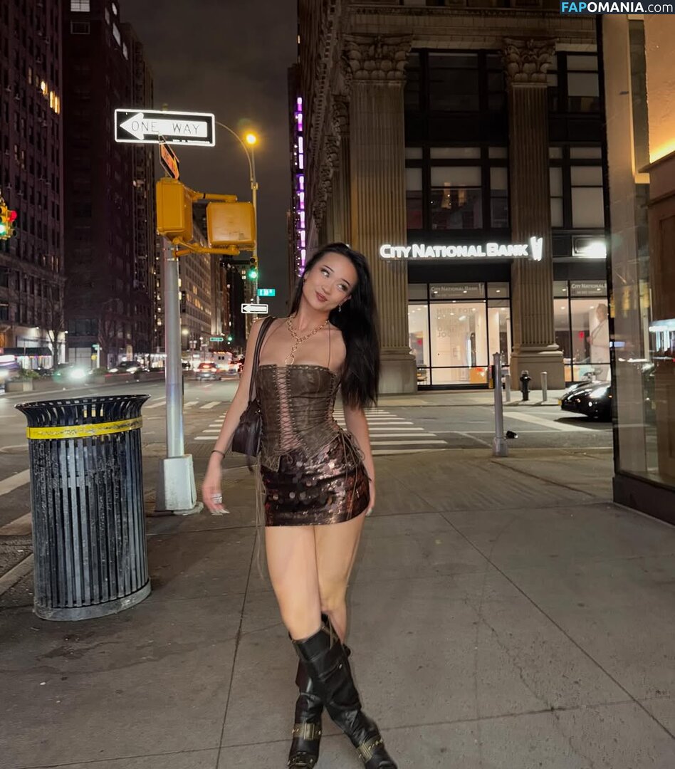 Callina Liang / callina.liang Nahý OnlyFans  Uniklá fotka #6