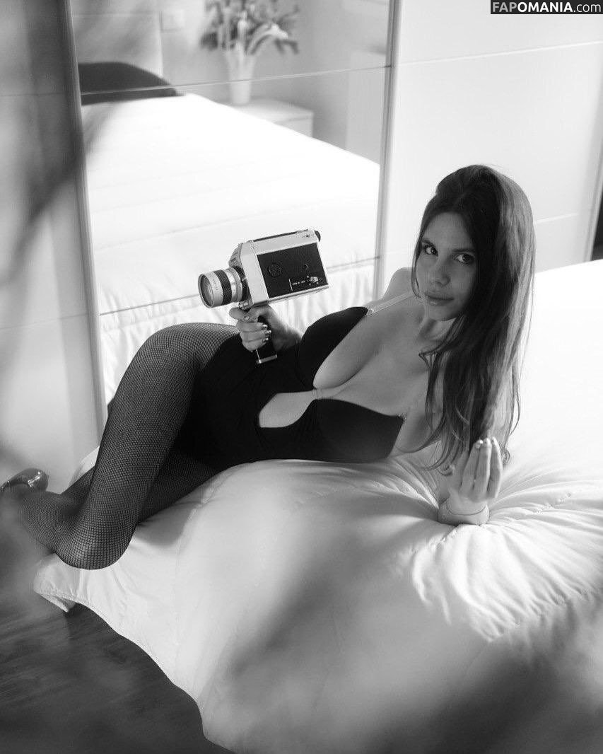 Camilla Pivetta / camilla.pivetta Nahý OnlyFans  Uniklá fotka #4