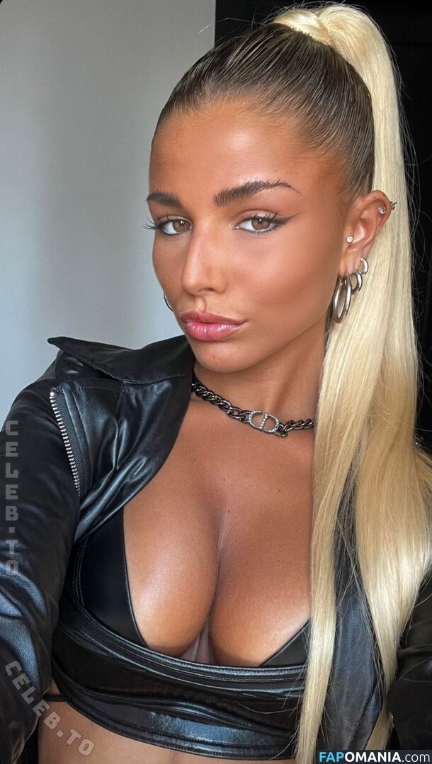 Carla Frigo / carlafrigoo2 Nahý OnlyFans  Uniklá fotka #3