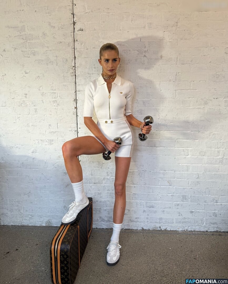 Caro Daur / carodaur Nahý OnlyFans  Uniklá fotka #378