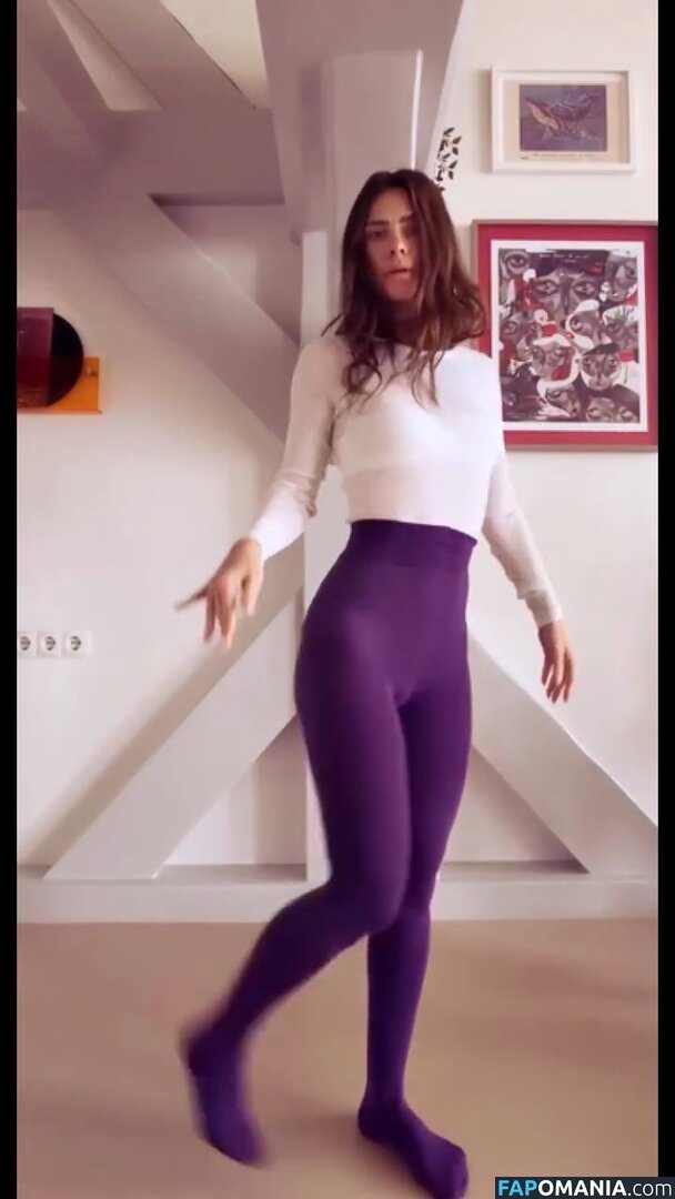 Carolina Dieckmann / loracarola Nahý OnlyFans  Uniklá fotka #9