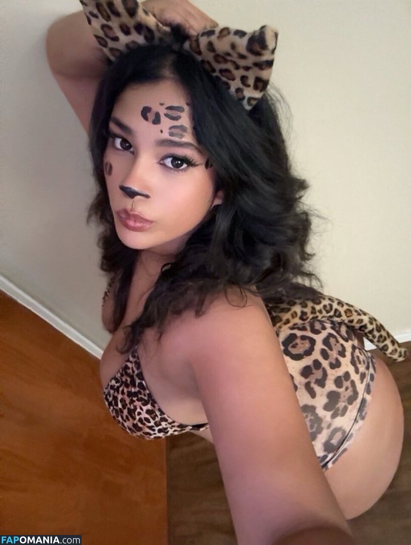 Cartmansfinsta / Senia / samsenia / seniadenisee / seniawayne / sentheprincess Nahý OnlyFans  Uniklá fotka #17