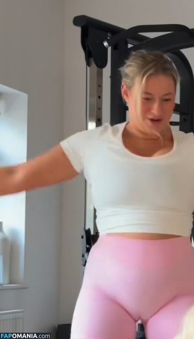 Carys whittaker  / Carys whittaker / busybeecarys / carys.whittaker Nahý OnlyFans  Uniklá fotka #5
