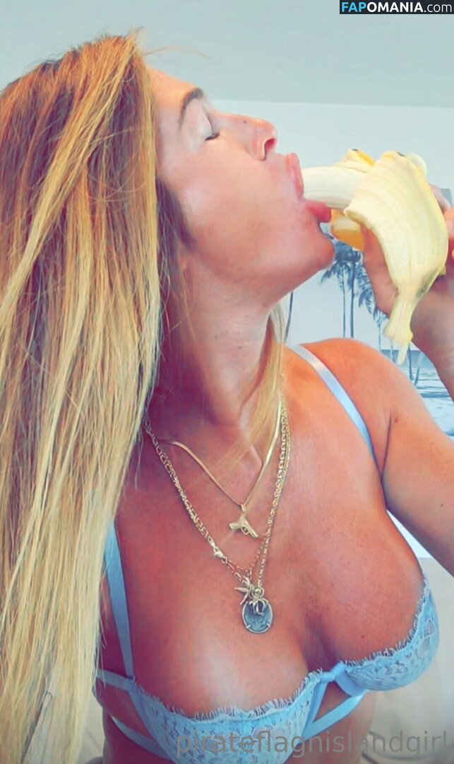 Cassie Zero / islandgirl11 / pirateflagnislandgirl Nahý OnlyFans  Uniklá fotka #34