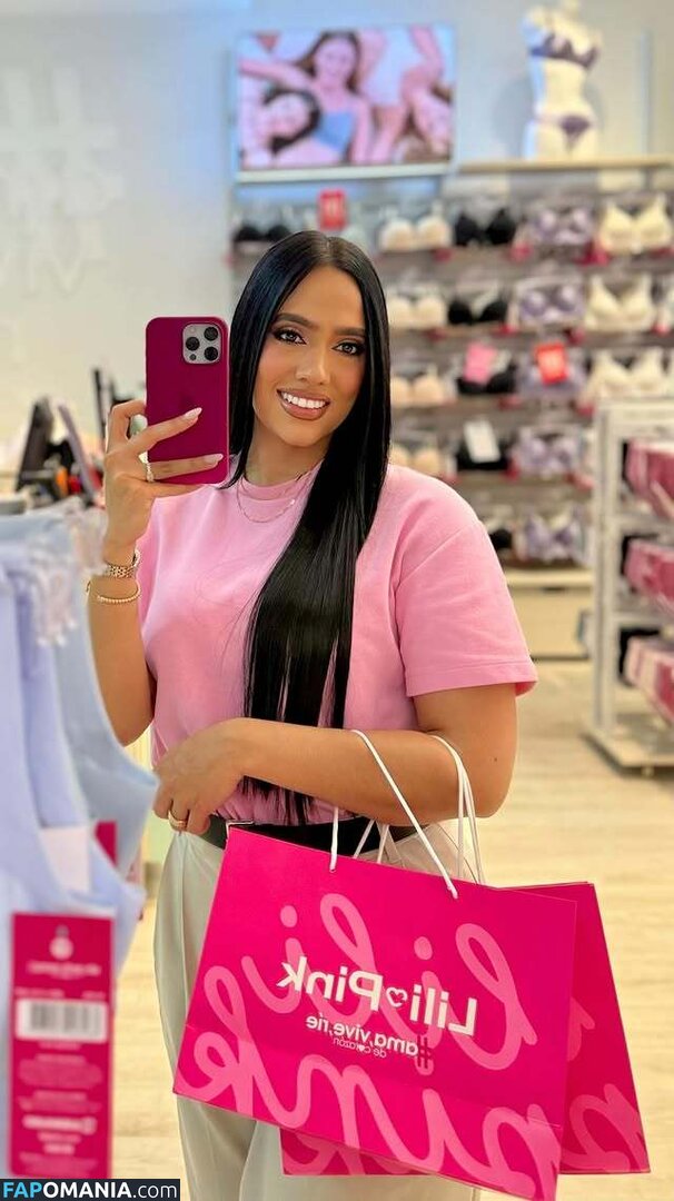 Cecilia Rossell / ceciliarossellhn Nahý OnlyFans  Uniklá fotka #19