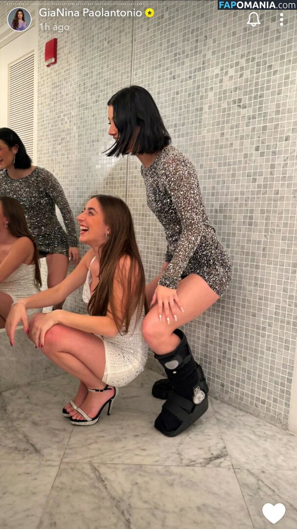 Charli D'Amelio / Charli Damelio / charlidamelio / charliesdamelio Nahý OnlyFans  Uniklá fotka #430