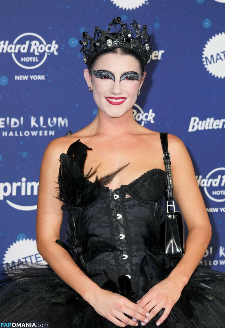 Charli D'Amelio / Charli Damelio / charlidamelio / charliesdamelio Nahý OnlyFans  Uniklá fotka #1497