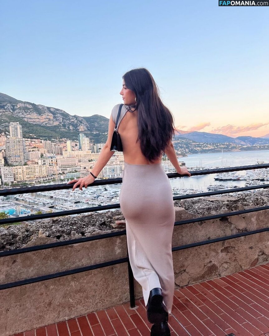 Charli D'Amelio / Charli Damelio / charlidamelio / charliesdamelio Nahý OnlyFans  Uniklá fotka #1562