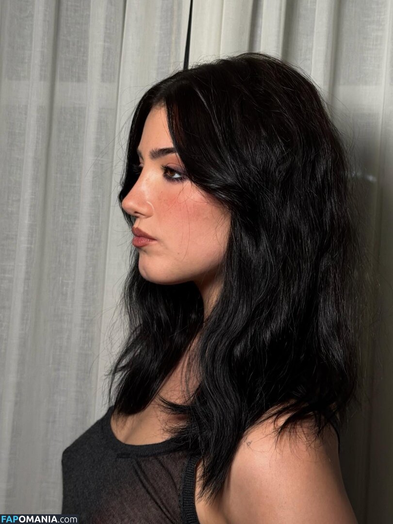 Charli D'Amelio / Charli Damelio / charlidamelio / charliesdamelio Nahý OnlyFans  Uniklá fotka #1569