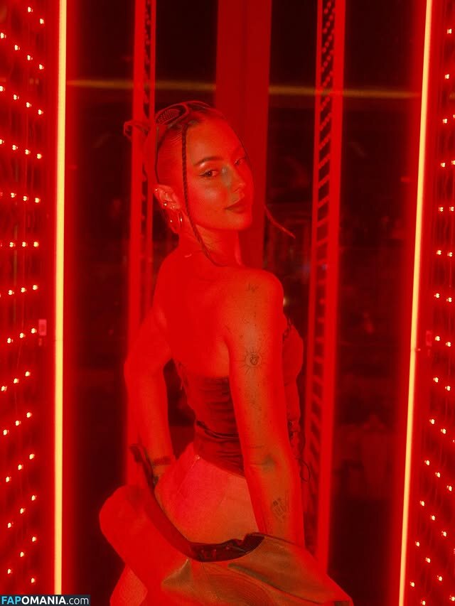 Charly Jordan Nahý OnlyFans  Uniklá fotka #55