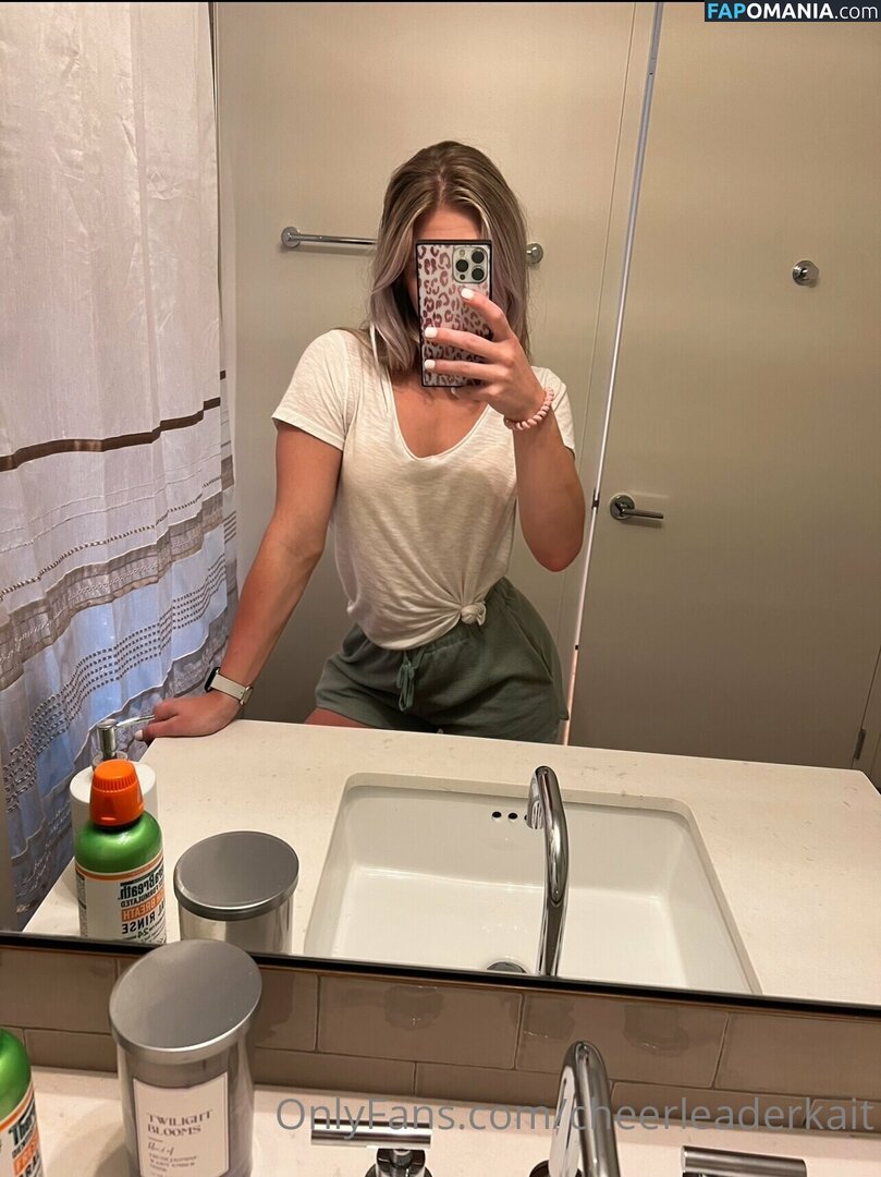 Cheerleader Kait / cheerleaderkait / cheerluvkaitlyn / fitkaitlynxoxo Nahý OnlyFans  Uniklá fotka #1565