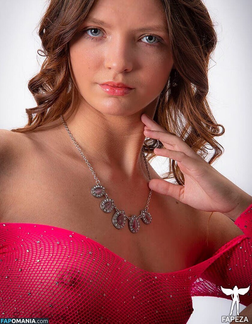Chelsea Olsen / Chelsea_Olsen / chelsea.mi.model / https: Nahý OnlyFans  Uniklá fotka #2
