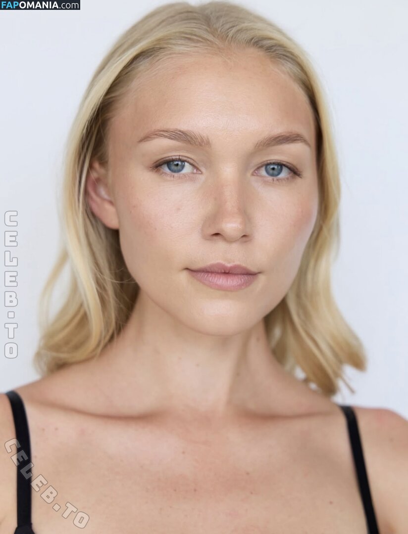 Chiara Schmitt / chiaracs_ Nahý OnlyFans  Uniklá fotka #6