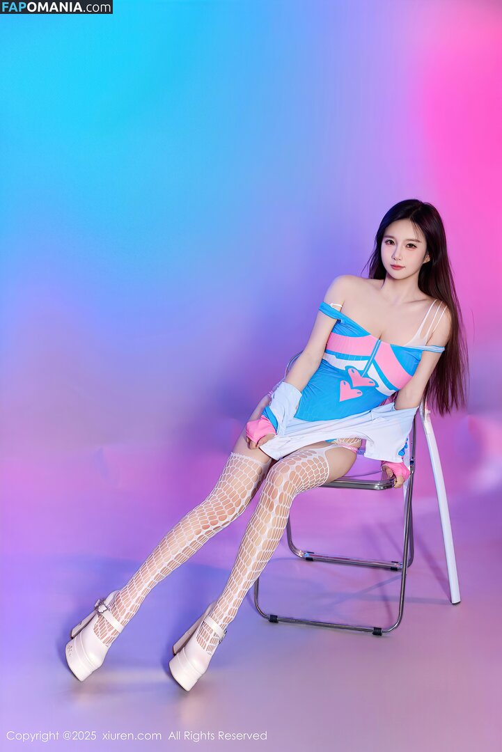 China Xiuren Leaks / xiurenofficial Nahý OnlyFans  Uniklá fotka #4