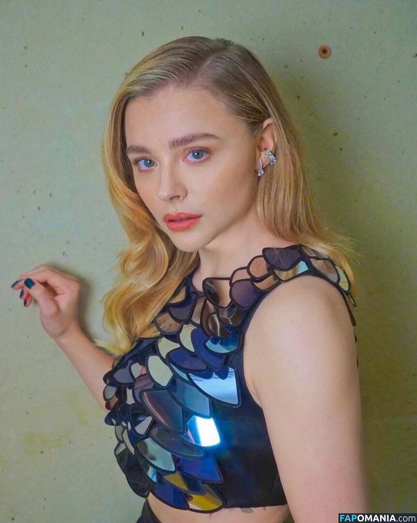 Chloë Grace Moretz / chloegmoretz / https: Nahý OnlyFans  Uniklá fotka #612