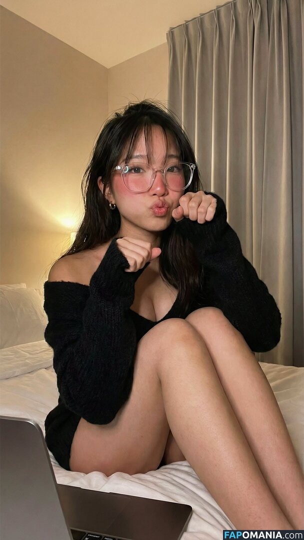chloeebabyyyy / https: Nahý OnlyFans  Uniklá fotka #7
