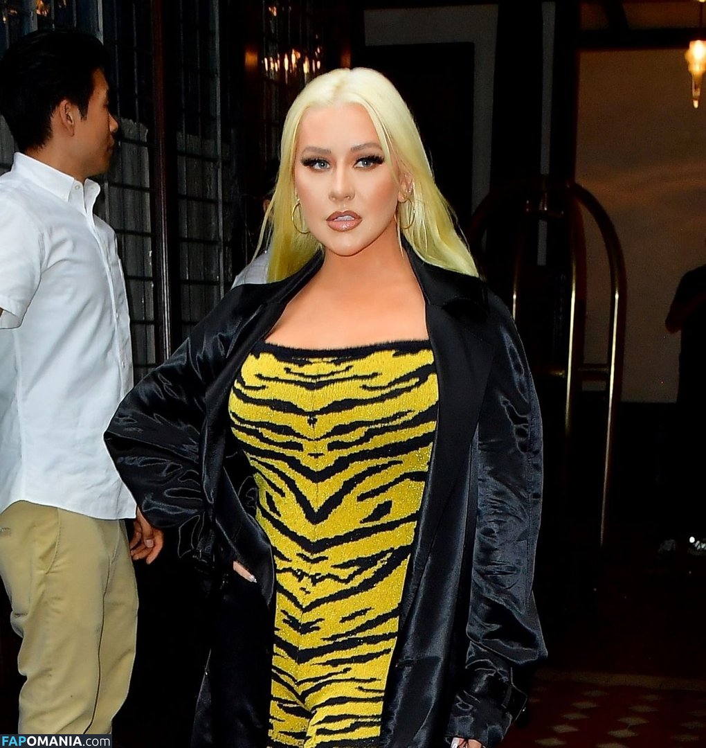 Christina Aguilera Nahý Uniklá fotka #39