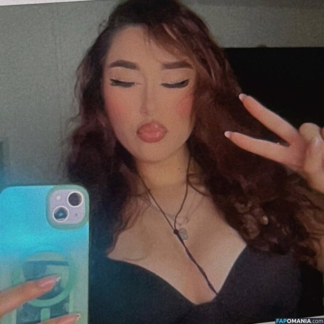 Christina Katava / christinakatava Nahý OnlyFans  Uniklá fotka #5