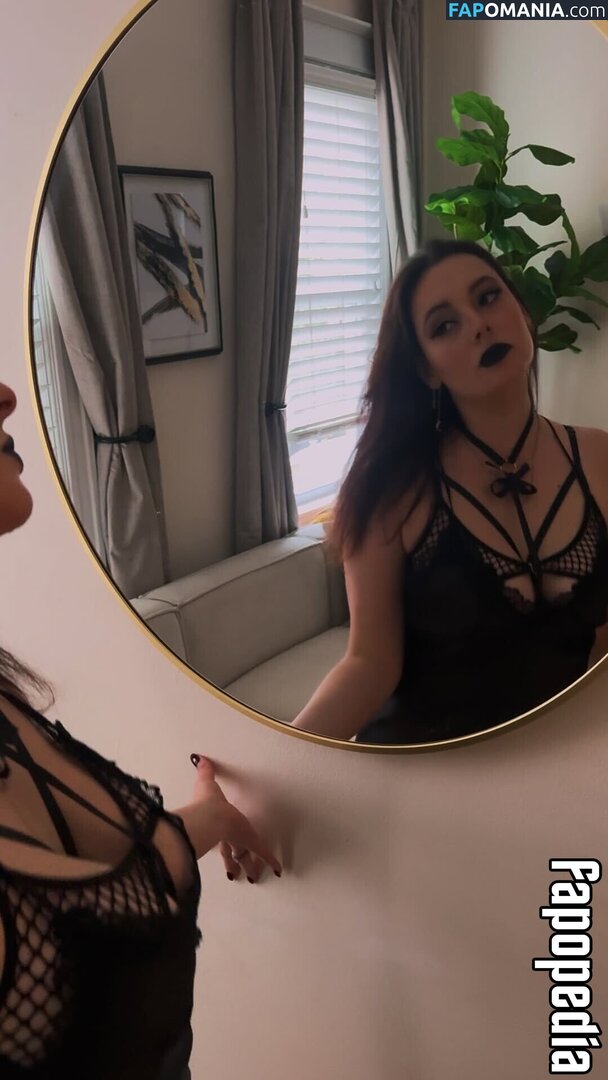 Christina Markus / christina.and.the.dane / iammkage Nahý OnlyFans  Uniklá fotka #2