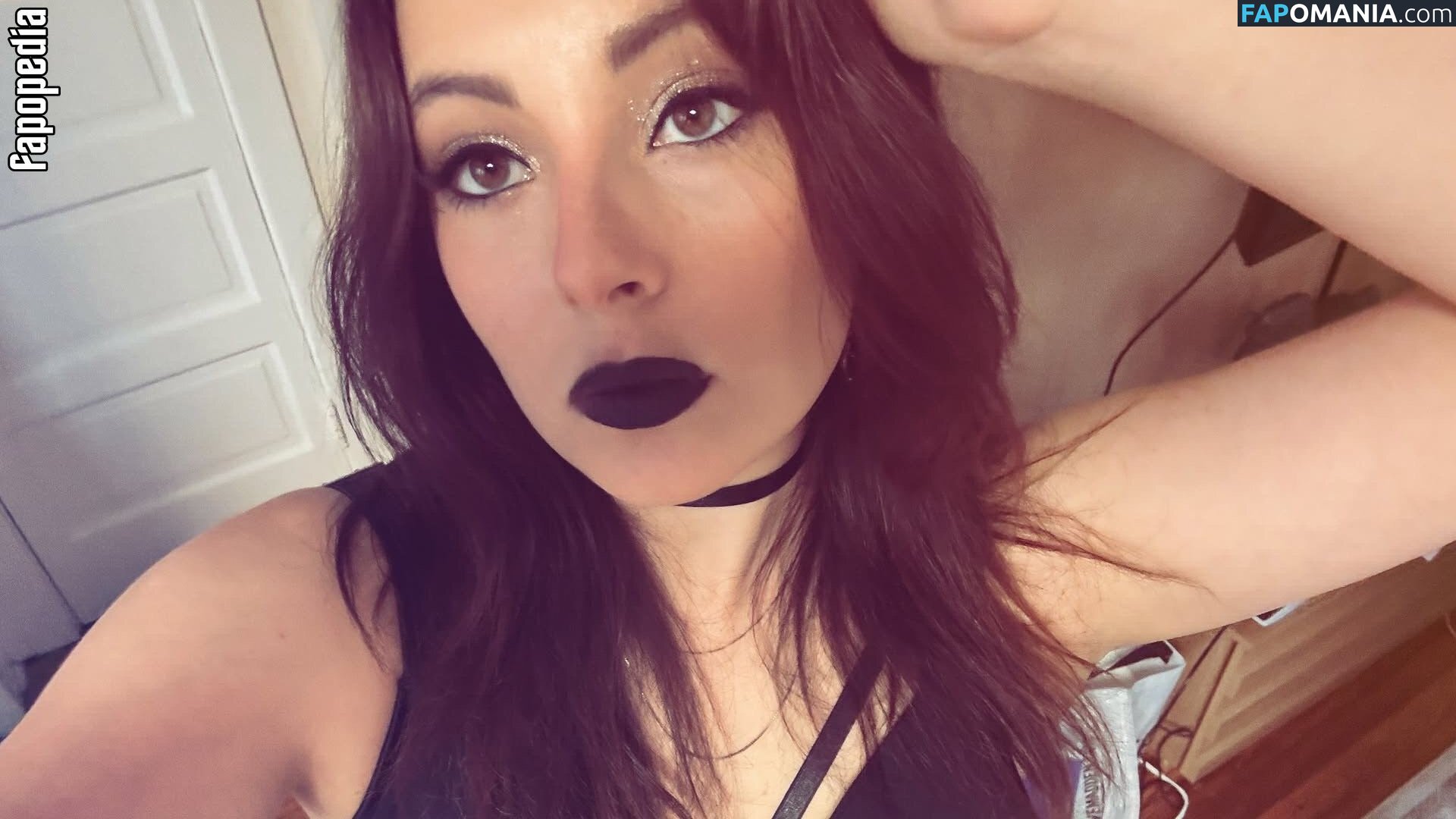 Christina Markus / christina.and.the.dane / iammkage Nahý OnlyFans  Uniklá fotka #12