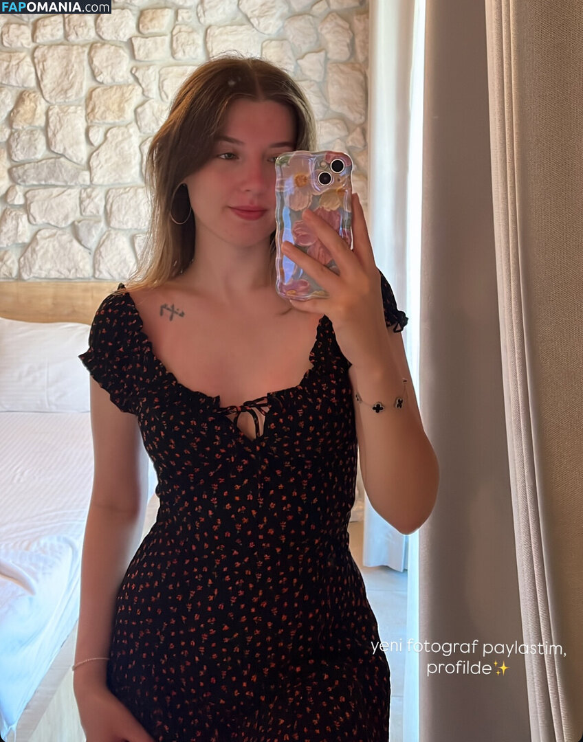 Cigdem Turk / cigdeemturk / cigdemT Nahý OnlyFans  Uniklá fotka #4