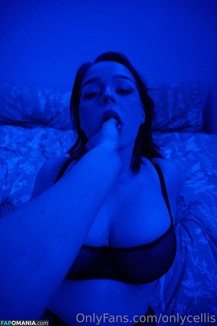 clara00ellis / onlycellis Nahý OnlyFans  Uniklá fotka #18