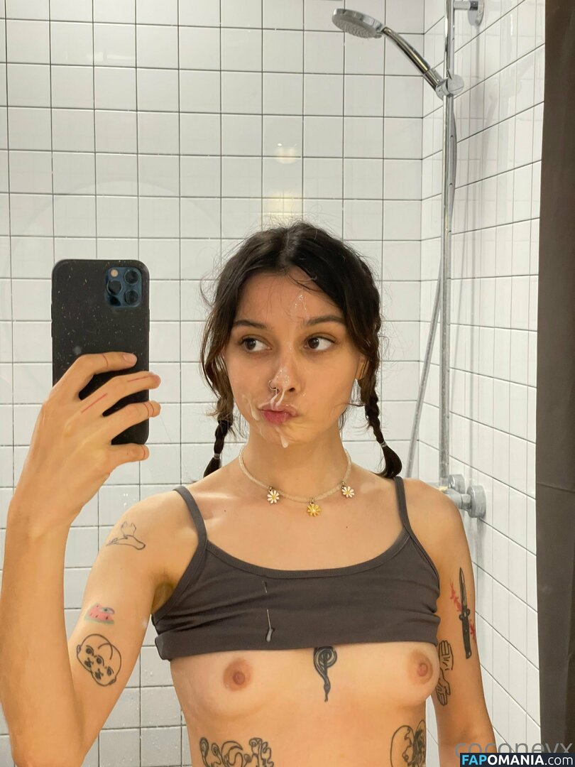 Coconey / coconeyx / coconyx / hinatakio Nahý OnlyFans  Uniklá fotka #78