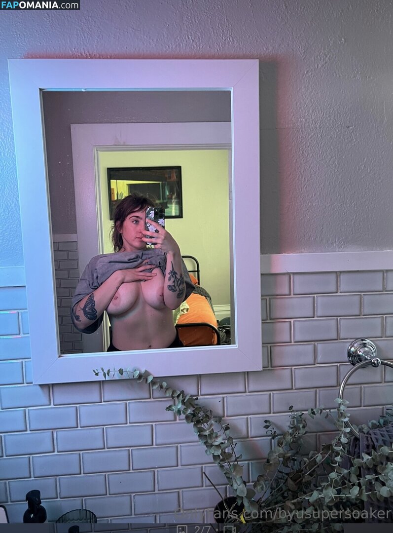 Boob Dylan / Colorado standup comedian / Coriinthehaus / byusupersoaker / cori dech Nahý OnlyFans  Uniklá fotka #1