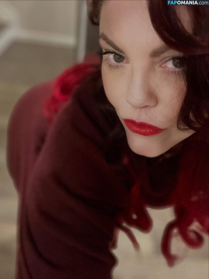 Corinne Leigh / corinneleigh / https: Nahý OnlyFans  Uniklá fotka #2