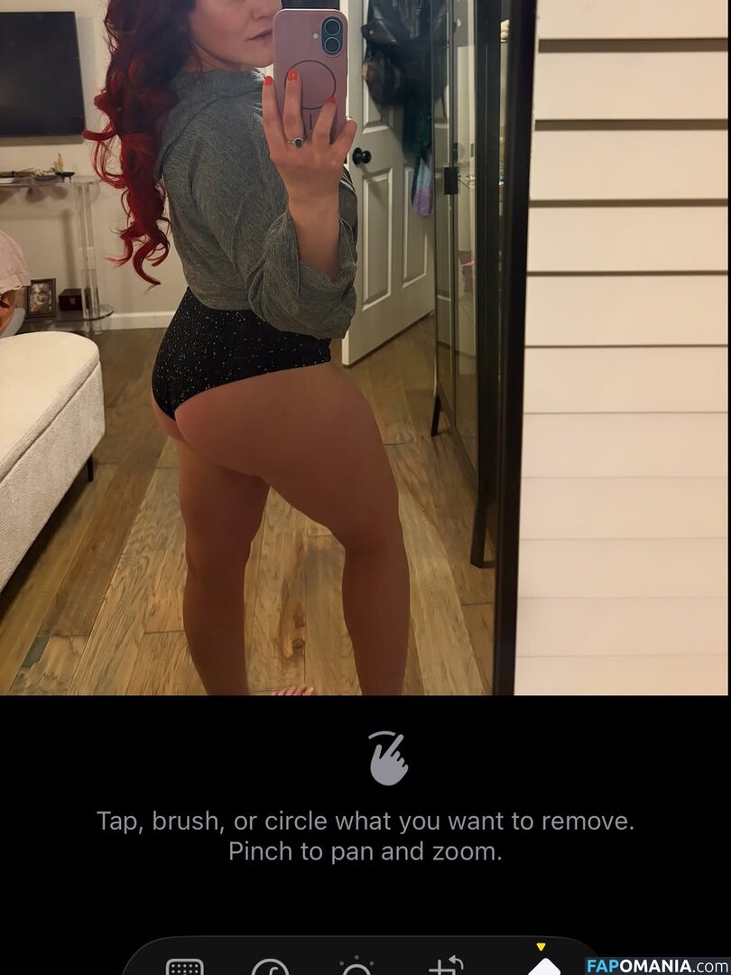 Corinne Leigh / corinneleigh / https: Nahý OnlyFans  Uniklá fotka #8