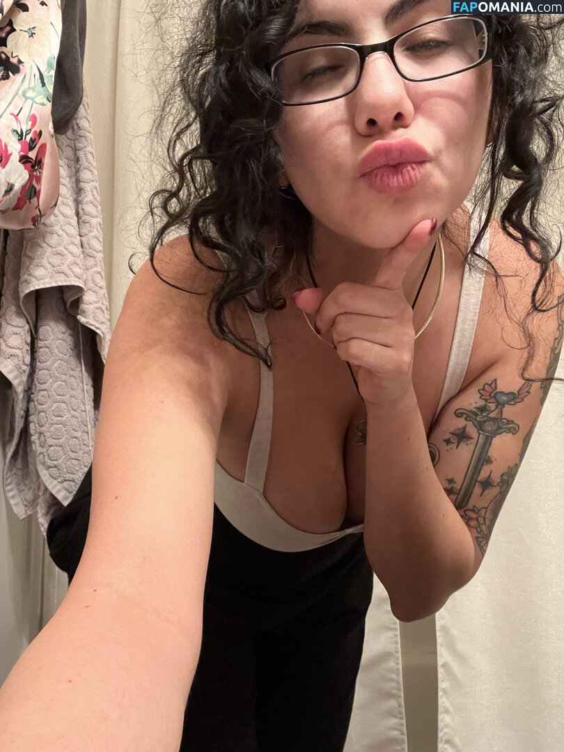 Cottagegoddess / cottagegoddess_ Nahý OnlyFans  Uniklá fotka #1