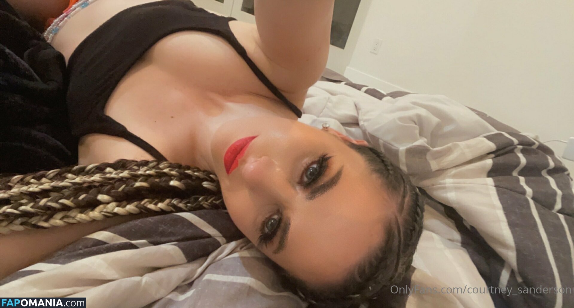 courtney_sanderson / iamcourtneysanderson Nahý OnlyFans  Uniklá fotka #9