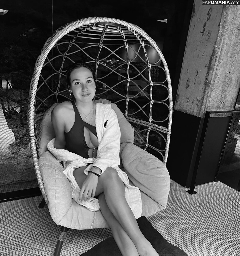 Courtney Sarault / court_sarault / courtsarault / https: Nahý OnlyFans  Uniklá fotka #19
