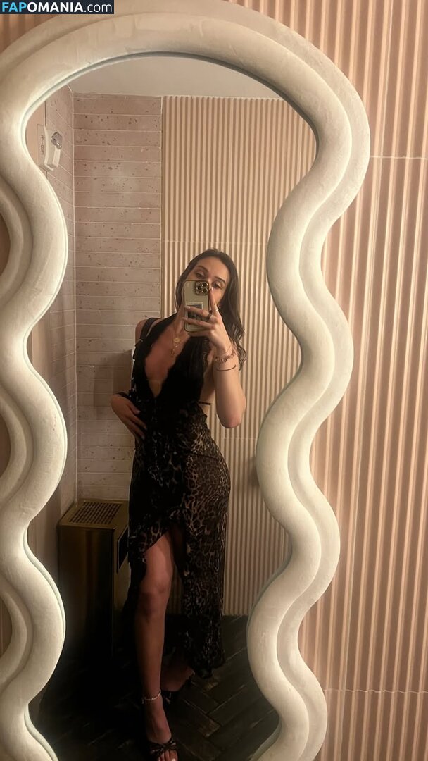 Courtney Sarault / court_sarault / courtsarault / https: Nahý OnlyFans  Uniklá fotka #33