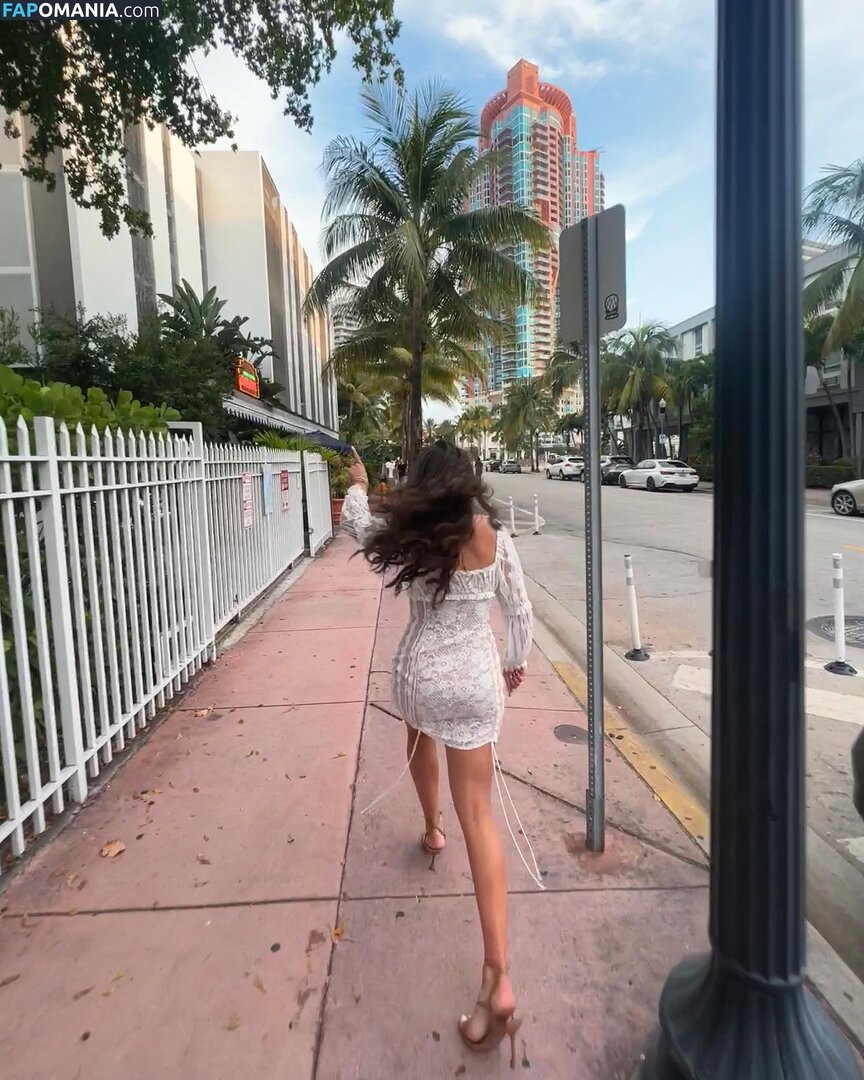 Courtney Sarault / court_sarault / courtsarault / https: Nahý OnlyFans  Uniklá fotka #41