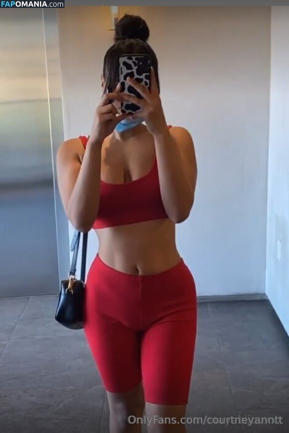 courtneyanntt / texasthighs Nahý OnlyFans  Uniklá fotka #14