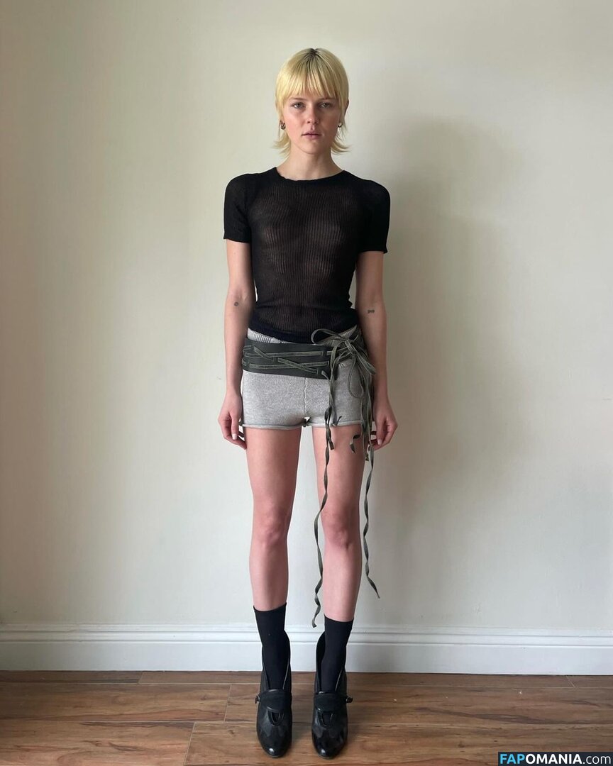 courtneymawhorr / courtneymawhorrr Nahý OnlyFans  Uniklá fotka #1