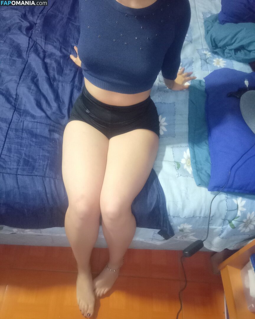 Cristina Scarlett / _Scar_Moon_ / _s_c_a_r_l_e_t_t._ / freescarlettdalton Nahý OnlyFans  Uniklá fotka #2