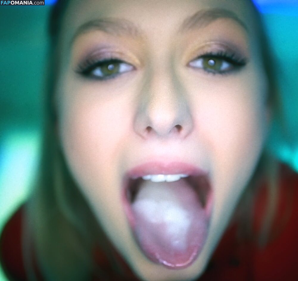 Cum Swallowing / Cum in Mouth / Cumplay / reel / sweetscarlettjane Nahý OnlyFans  Uniklá fotka #45