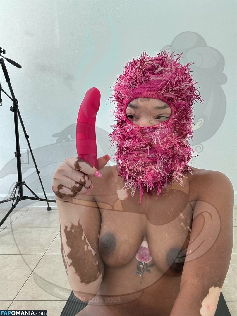 Curiousiteaaa / Traycee Teaa Nahý OnlyFans  Uniklá fotka #19