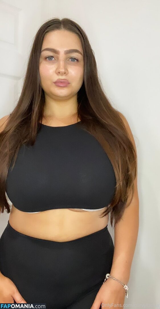 curvylucina / lucialucina Nahý OnlyFans  Uniklá fotka #14