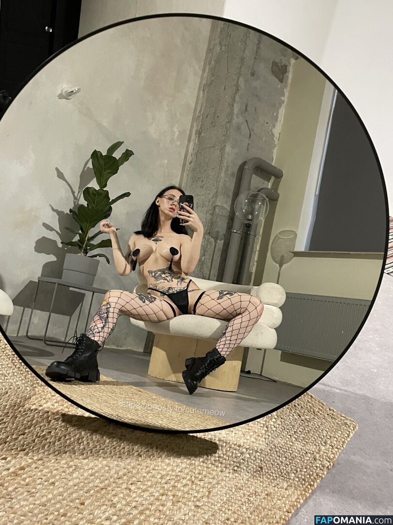 cutemeow / pingvingoritvogne Nahý OnlyFans  Uniklá fotka #24