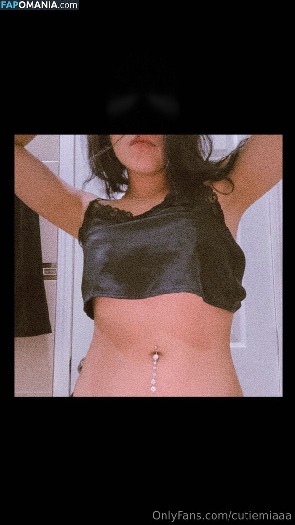 cutiemiaaa / cutiemiaaaaa_ Nahý OnlyFans  Uniklá fotka #1