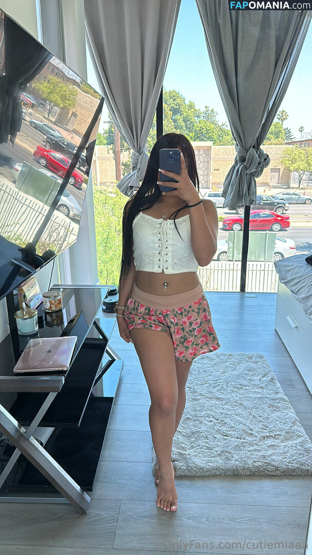cutiemiaaa / cutiemiaaaaa_ Nahý OnlyFans  Uniklá fotka #2