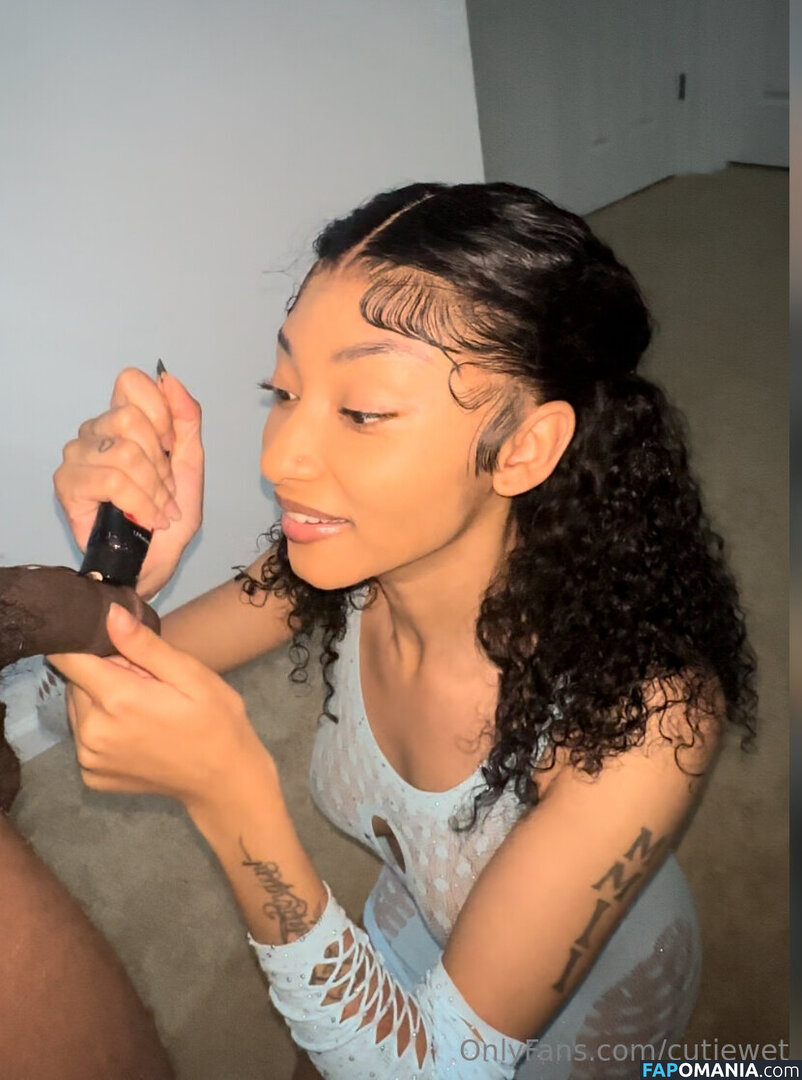 cutiewet / cutiewithpeach Nahý OnlyFans  Uniklá fotka #112