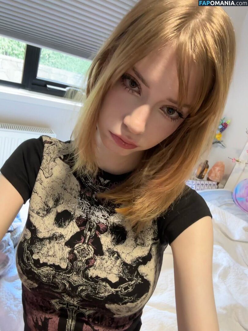 clarwey / clarweyy / cwarey / https: Nahý OnlyFans  Uniklá fotka #1