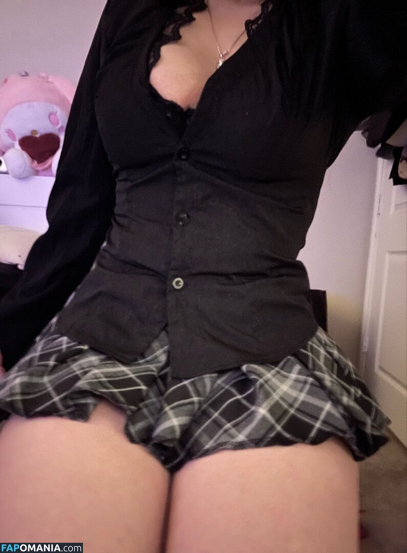 cwuddlemeplz / koohlia / vatonez Nahý OnlyFans  Uniklá fotka #4