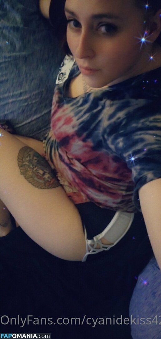 cyanidekiss420 / samanthaxcyanide Nahý OnlyFans  Uniklá fotka #22