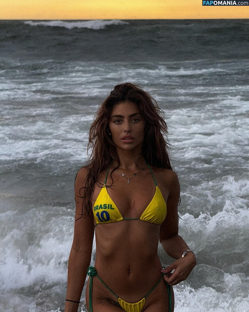 Cynthia Makhoul / cynthiaatvnco / https: / iam_thiaaa Nahý OnlyFans  Uniklá fotka #8